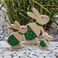 Hase-Pfote-vorne-gruen-3er