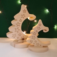 Weihnachtsbaum-mit-Sternen-2er