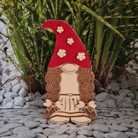 Zirben-Wichtel-Frau-rot-hellbraun